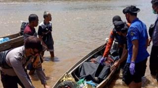 Keluarga Sampaikan Kronologis Hanyutnya Tiga Pemudik Riau 