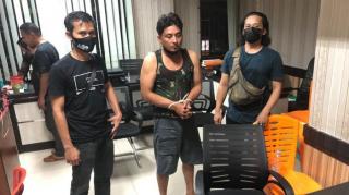 Polisi Tangkap 1 Orang Lagi Teror Kepala Anjing di Rumah Kejati Riau