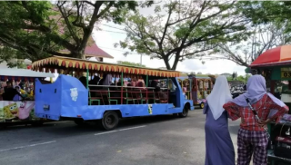 Istana Siak Masih Tutup, Odong-odong Jadi Alternatif Wisatawan