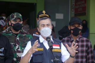 Tinjau Vaksinasi di Dumai, Gubri Harap 50.000 Dosis Selesai Dalam Seminggu