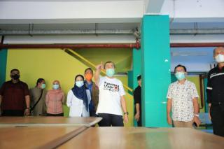 Gubri Tinjau Asrama Haji  dan Tambah Ruang Isolasi Mandiri Untuk Pasien Covid-19