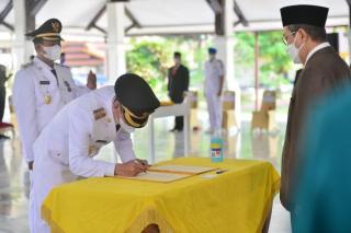 Gubri Resmi Lantik Bupati dan Wakil Bupati Rohil Terpilih Afrizal-Sulaiman