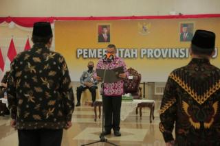Kukuhkan Pengurus FKUB Provinsi Riau, Wagubri Ajak Sosialisasikan Protokol Kesehatan
