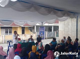 Reses Sigit Yuwono di Sialang Munggu, Warga Minta Semenisasi Jalan dan Drainase