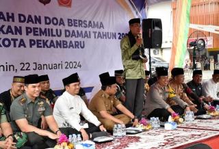 Ketua DPRD Kota Pekanbaru Hadiri Kegiatan Istighosah dan Do