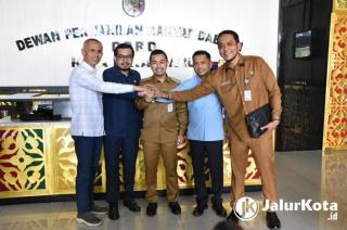 DPRD Pekanbaru Sambut Kunjungan Silaturrahmi Pj Walikota Risnandar yang Baru Dilantik